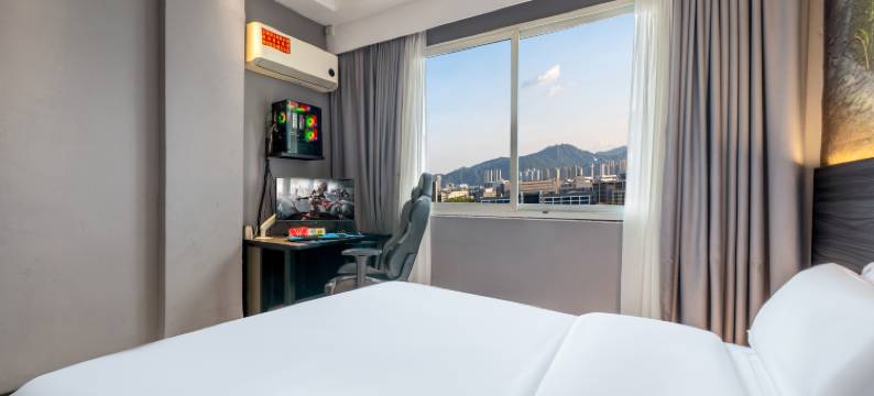 TNT电竞酒店(贺州学院贺州站店)图片