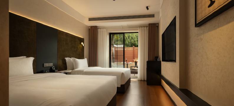 张家界极墨酒店(张家界国家森林公园店)图片