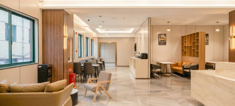 君亭智享大酒店(纳雍县温州商贸城购物中心店)图片