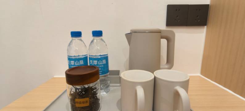 龙陵云曼酒店图片