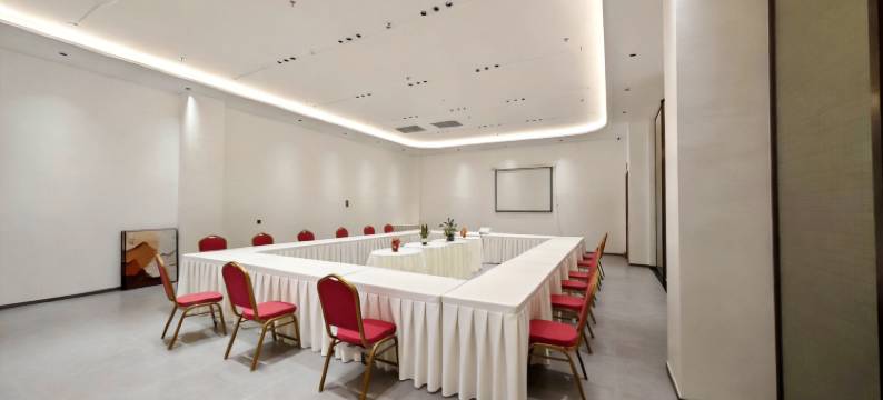 中联万国酒店图片