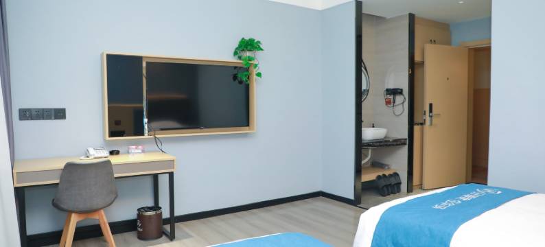 如家UP华驿精选酒店(晋中祁县温峤路渠家大院店)图片