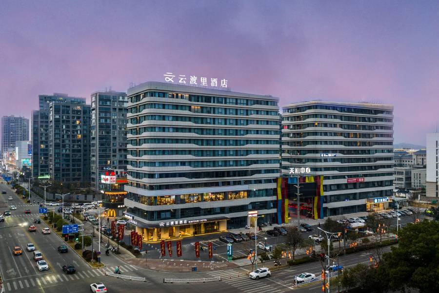 雲渡裏酒店(台州天台店)