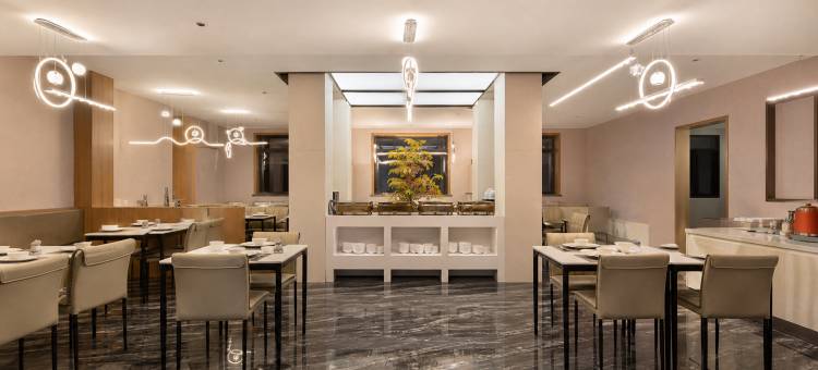 云漾轻奢酒店(珲春渤海古镇海鲜街店)图片