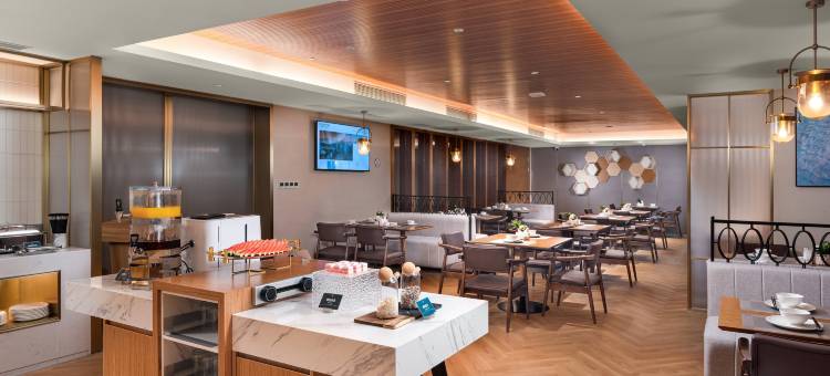 丽怡酒店(武汉光谷科技会展中心大悦城店)图片