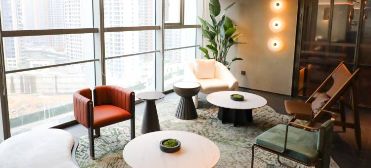 武汉盛捷未来中心酒店公寓(武汉动物园国际博览中心店)图片