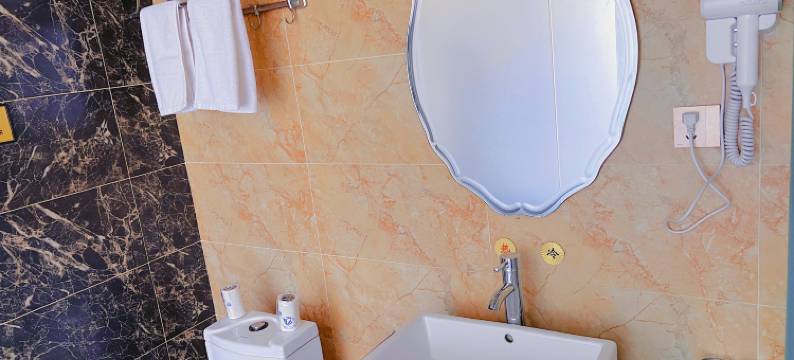 海睿商务酒店(乌鲁木齐市第一人民医院店)图片