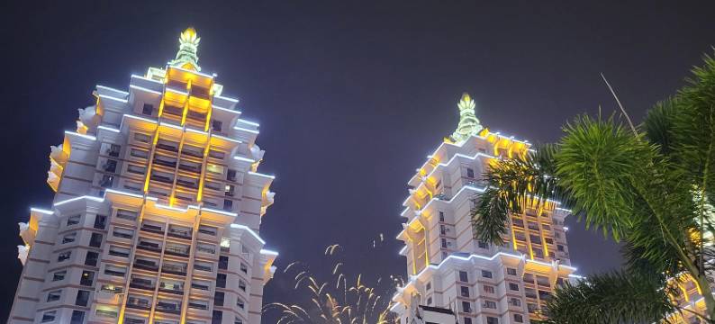 西双版纳亿利酒店(告庄西双景店)图片