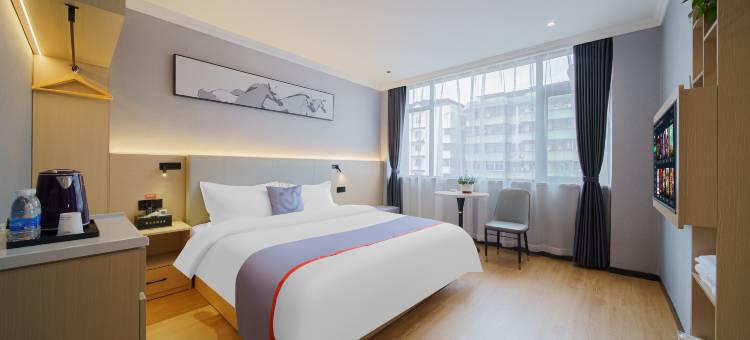 骏怡连锁酒店(梅州市百花洲店)图片