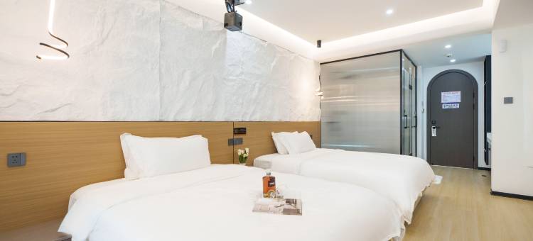 云屿·AndYou日出海景度假民宿(东极岛店)图片