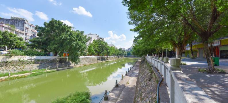 玉林丽君艺术酒店(陆川高铁站店)图片