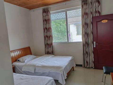 江南人家民宿(龙门山镇店)