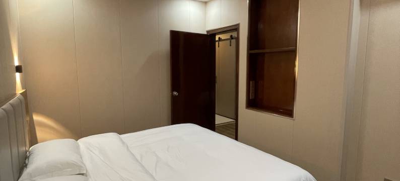 东兴海城商务酒店图片