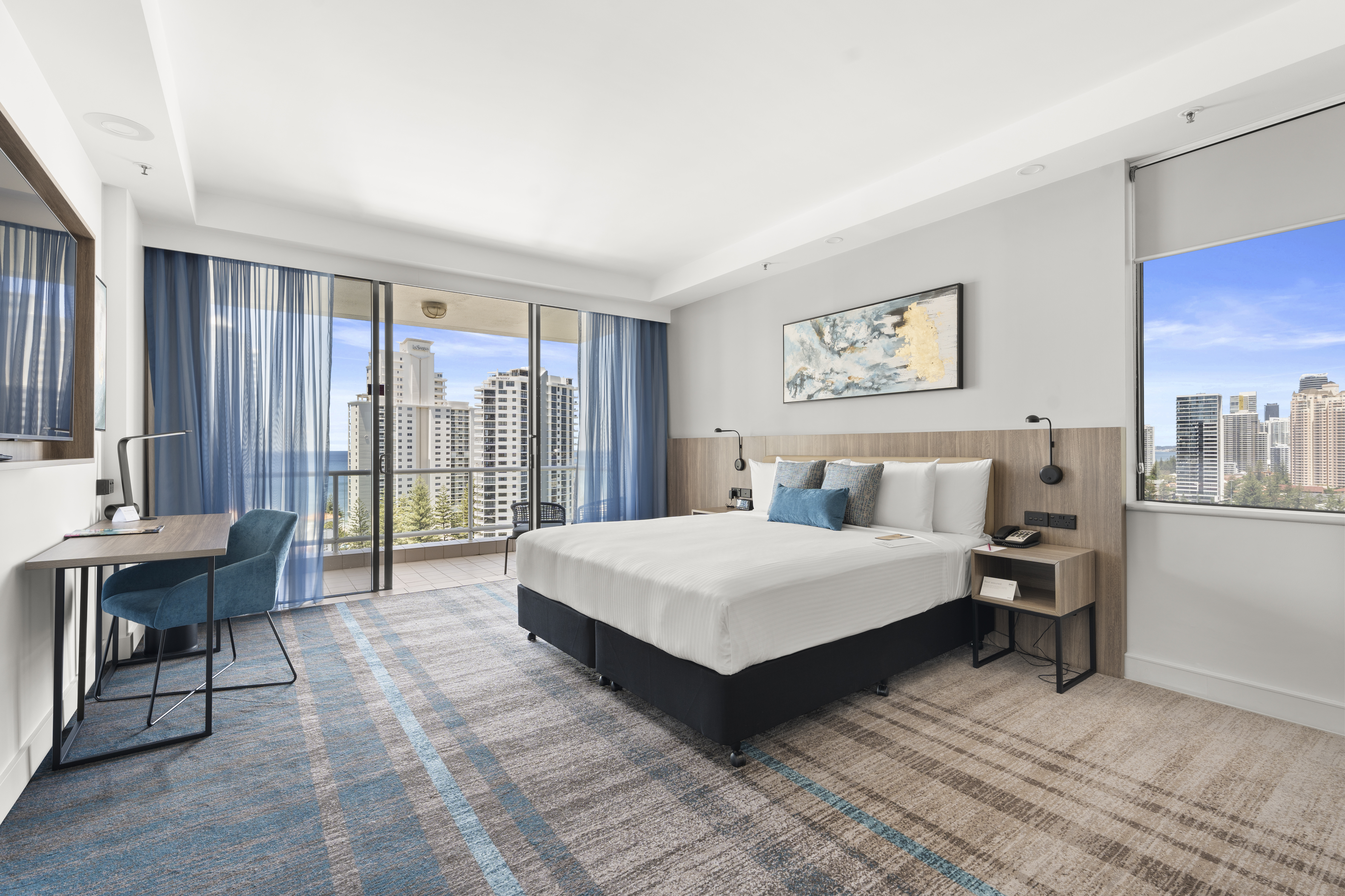 Crowne Plaza SURFERS PARADISE by IHGOver view