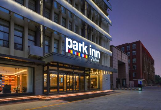 丽柏酒店（禹城高新区德百广场店）外景图