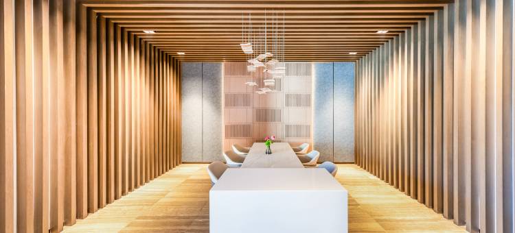 兰州光辉东方红广场亚朵S酒店图片