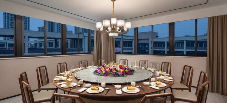 重庆龙恩光绪大酒店图片