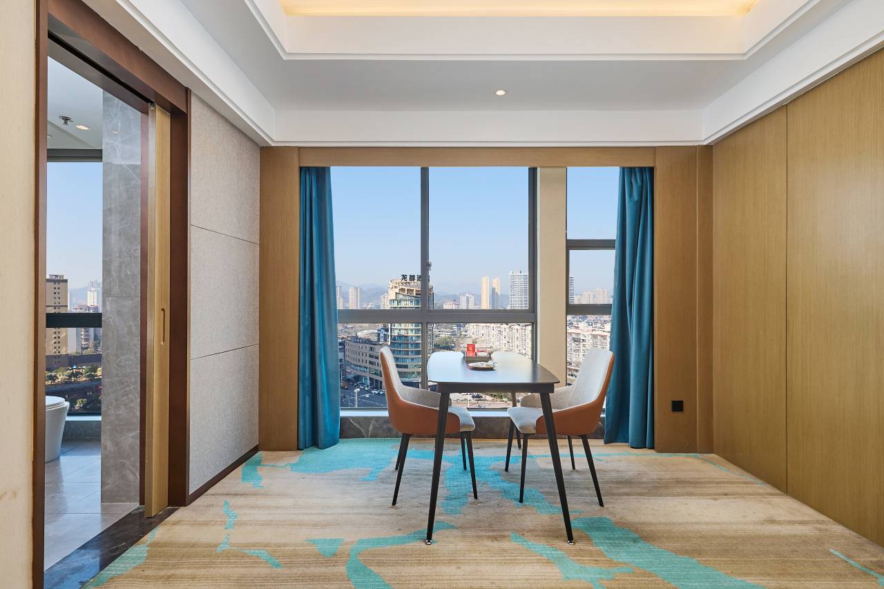 柏纳S酒店(邵武财富广场店)图片