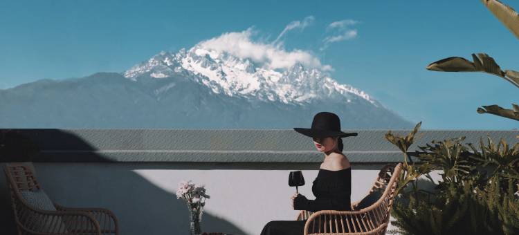 瑞地·未来艺术︱法式全套房·雪山观景庭院(丽江古城大水车店)图片