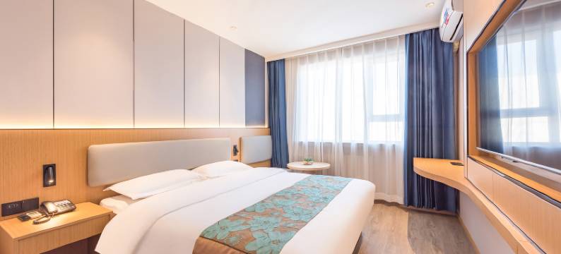 快乐时光轻奢酒店(北京丰台火车站纪家庙地铁站店)图片