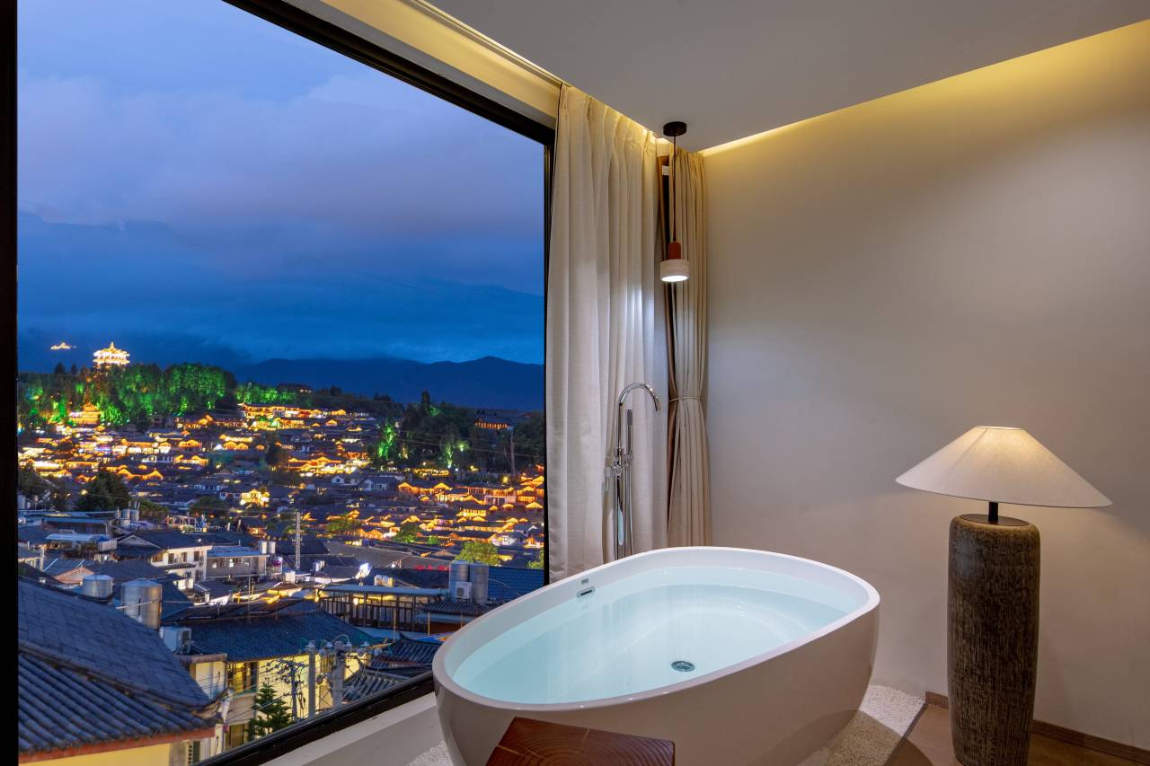 ERSHI尔是山·古城全景白房子度假美宿(丽江大水车店)图片