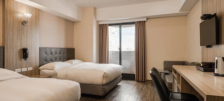 高雄河堤国际商旅图片