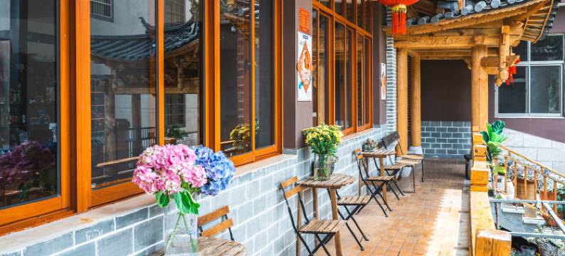 抚仙湖乔家大院图片