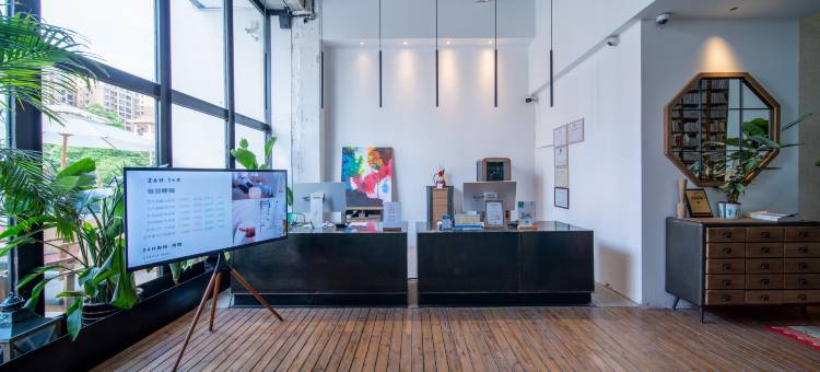 24H COLOR酒店(惠州金山湖公园店)图片