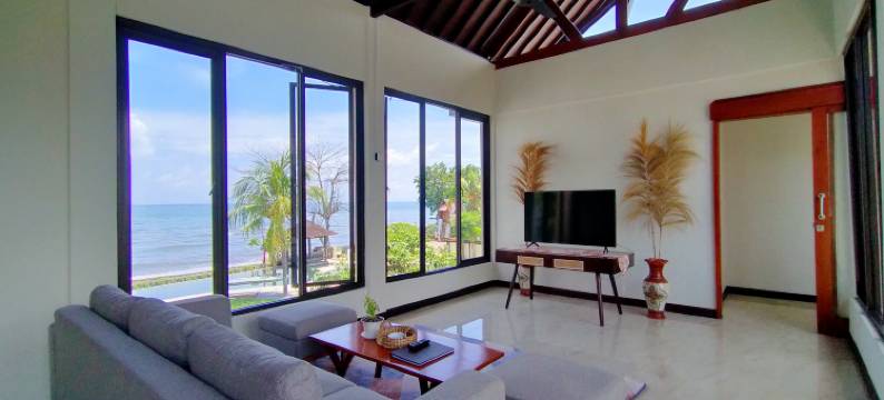 维兰德拉罗维纳酒店(The Grand Villandra Resort Lovina)图片