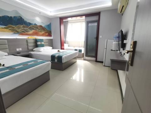 蓝悦民宿(西京医院店)