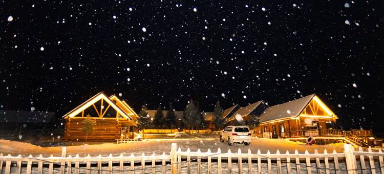 鹏游山居·弥野秘境Villa(白哈巴村店)图片