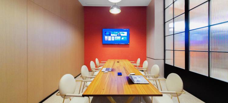 柏曼酒店(乐山高铁站万达广场店)图片