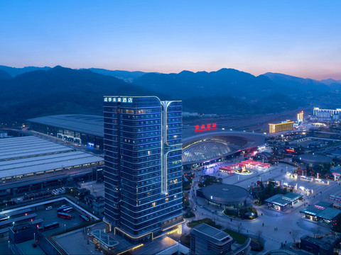 成季未来酒店(重庆西站站前广场店)