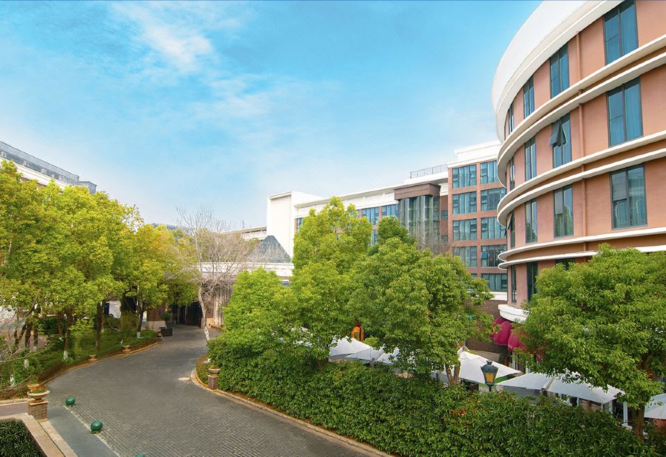 Royal Grace Hotel Optice Valley WuhanHotel Overview