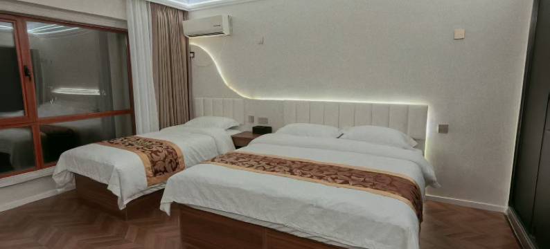 浩然宾馆(长白山西站店)图片