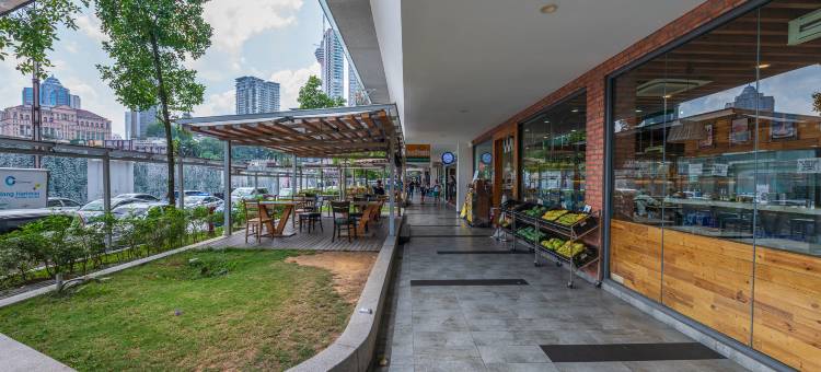The Robertson Bukit Bintang by Centurypro图片