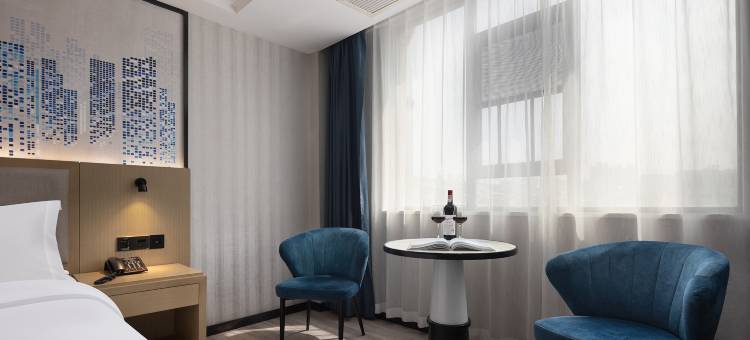 华容慕尔思智选酒店(中心汽车站店)图片