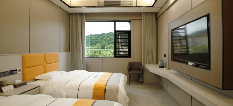 西盟龙腾酒店图片