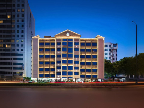 凯里雅居大酒店(大十字国贸购物中心店)