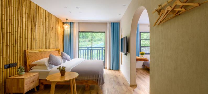 神农架依山小楼民宿(大九湖坪阡古镇店)图片