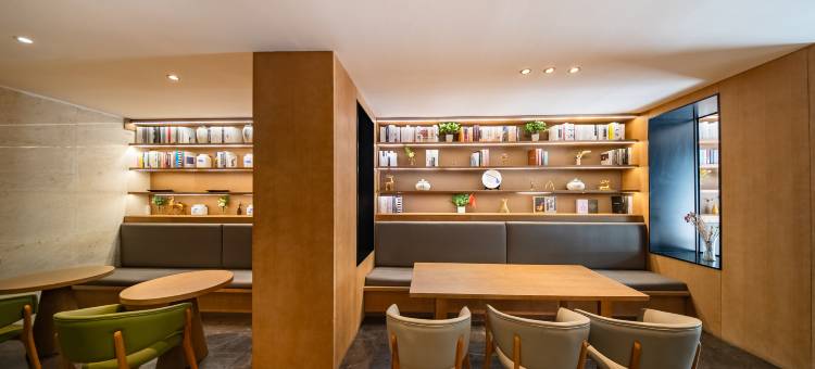 美颐酒店(太原新建南路老军营小吃街北口店)图片