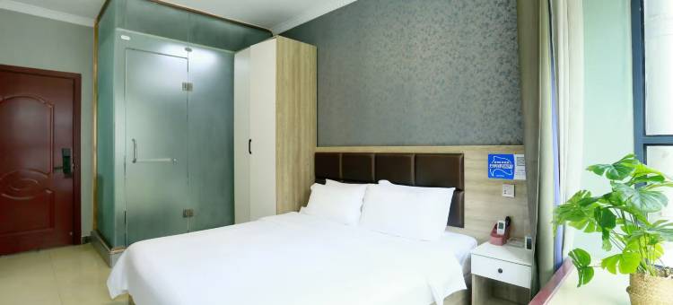 晴岚居民宿(开封河南大学金明广场店)图片