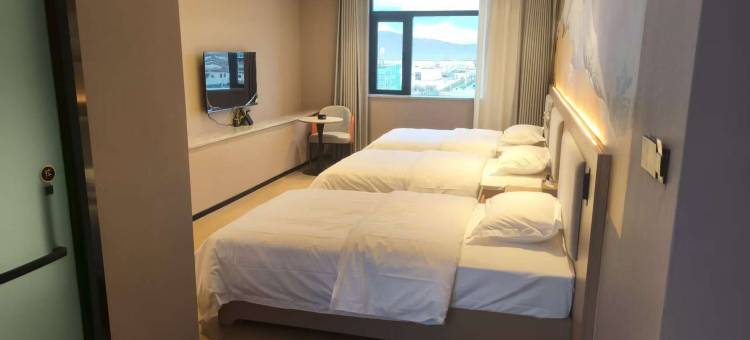 改则丽枫酒店图片