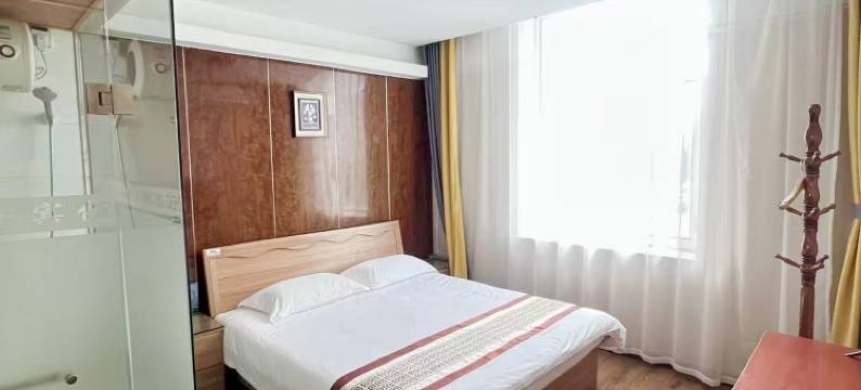 正兴商务宾馆(白城十中店)图片