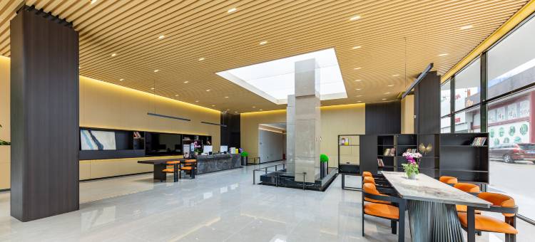 智怡城市酒店(经开区万达店)图片