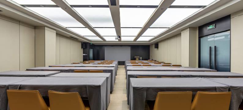 桔子水晶上海五角场大柏树酒店图片