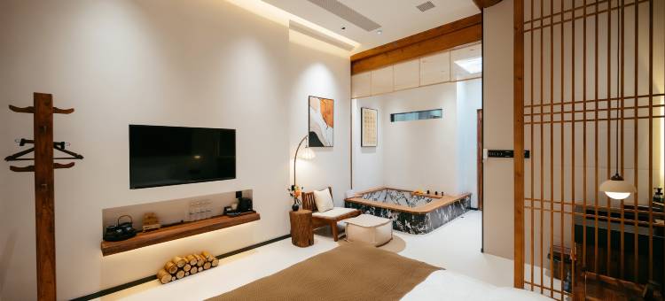 瑞应长春温泉民宿(忻州古城店)图片