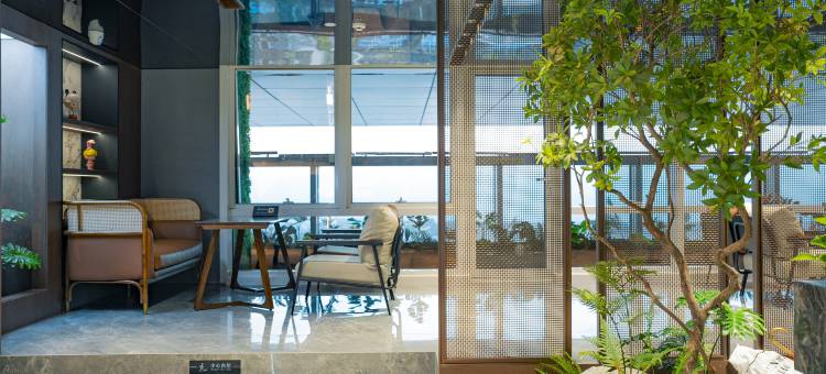 皓悦高空海景酒店(日照万平口景区万达广场店)图片