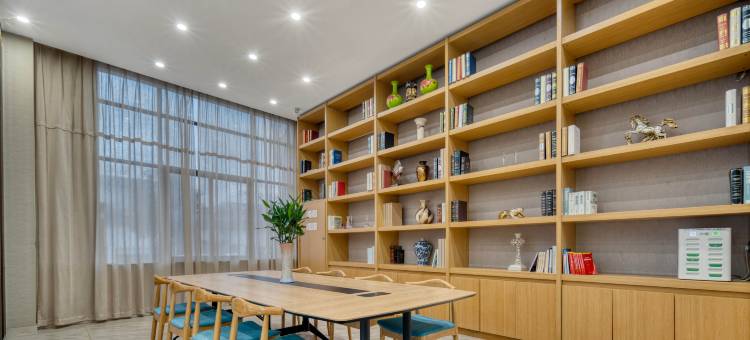 云上四季酒店(天台新城广场店)图片