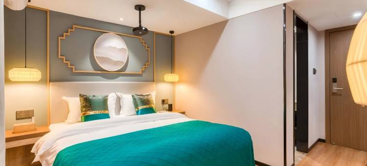 睿柏·云酒店(盘锦火车站红旗大街店)图片